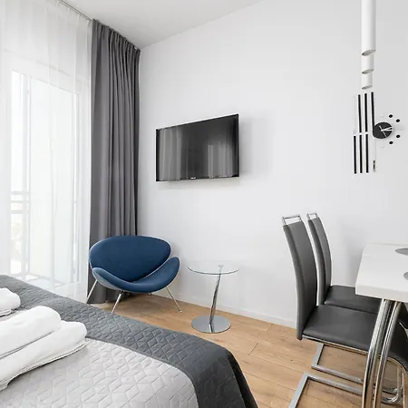 Rentplanet - Apartamenty Kasprzaka Warsaw Exterior photo