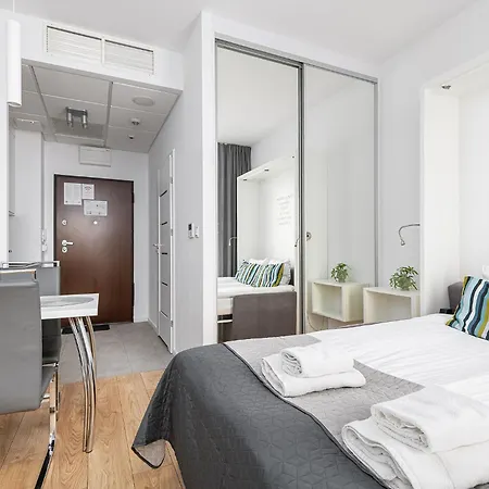 Rentplanet - Apartamenty Kasprzaka Warsaw Exterior photo