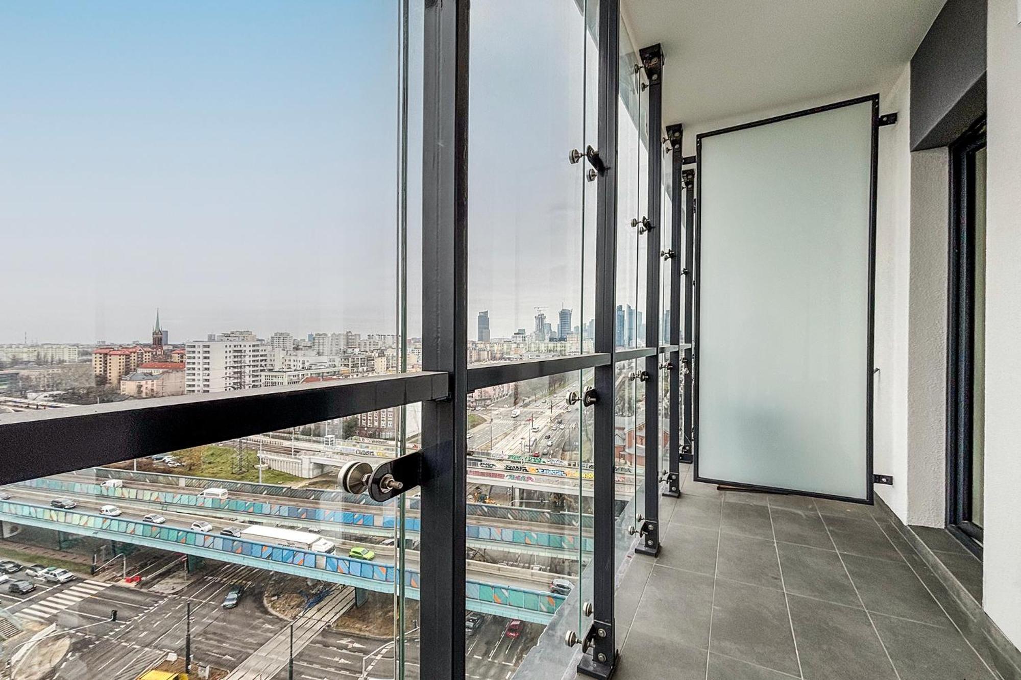 Apartment Rentplanet - Kasprzaka Warsaw